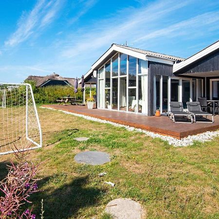 12 Person Holiday Home In Ringk Bing Klegod Экстерьер фото