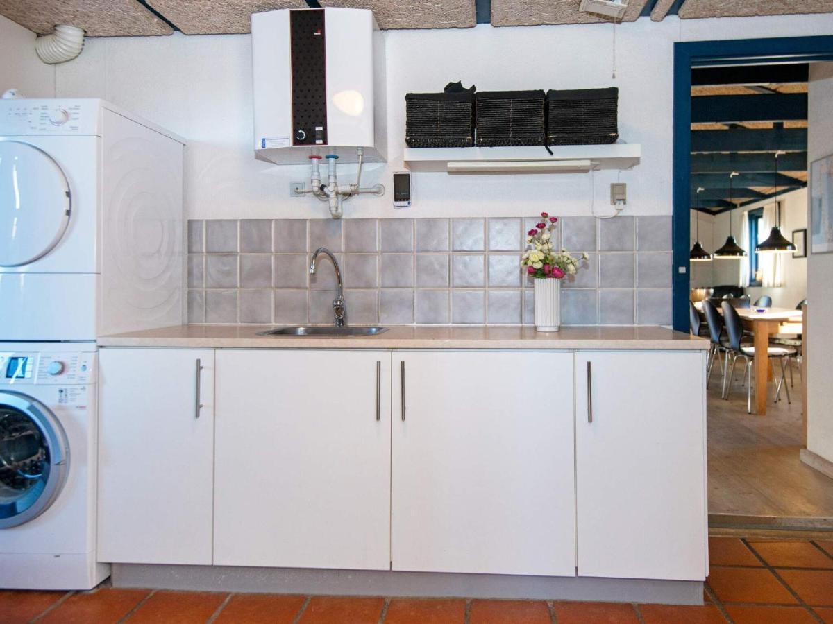 12 Person Holiday Home In Ringk Bing Klegod Экстерьер фото